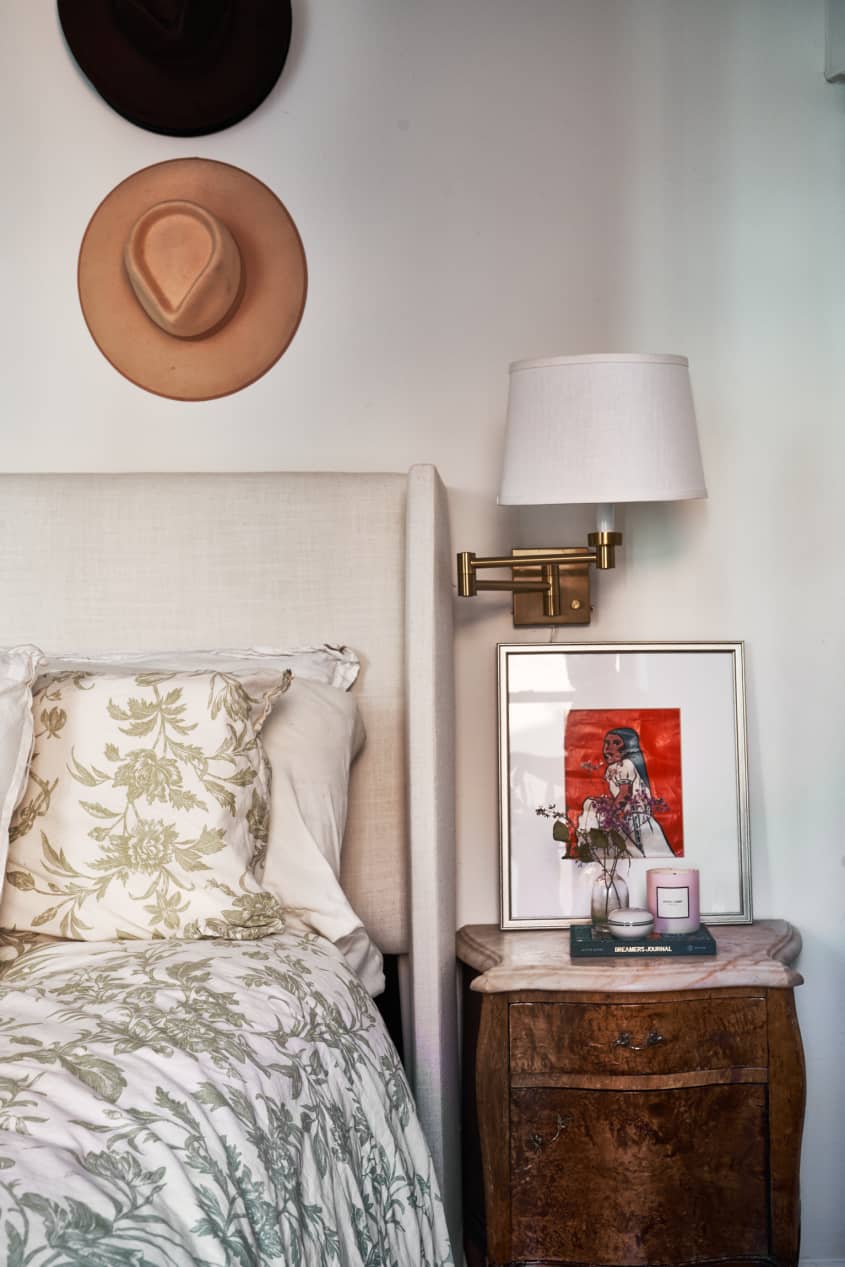 The Cuban Carrie Small NYC Rental Apartment Photos Apartment Therapy